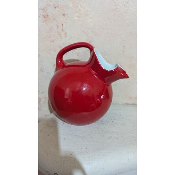 Art Deco Tilted Balloon Pitcher in Tomato Red C. Farmhouse MCM decor - Picture 8 of 10